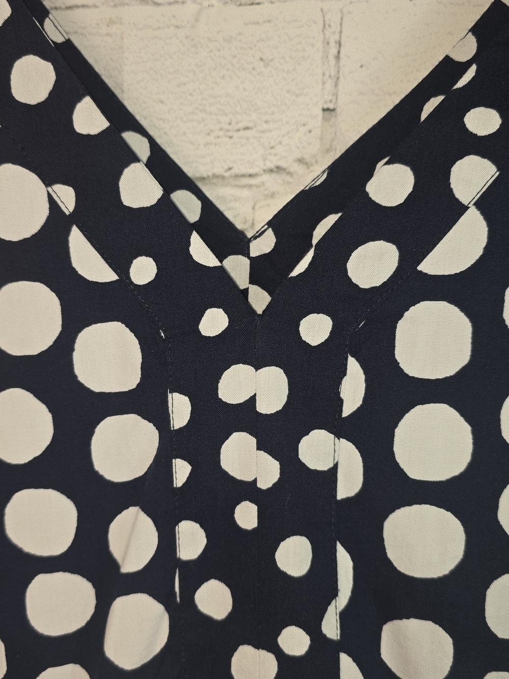 LOFT NAVY WHITE POLKA DOT TIERED RUFFLED DRESS V-NECK MIDI LENGTH NWT WOMENS L - Picture 4 of 11